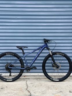 Liv tempt 27.5” Mountain Bike