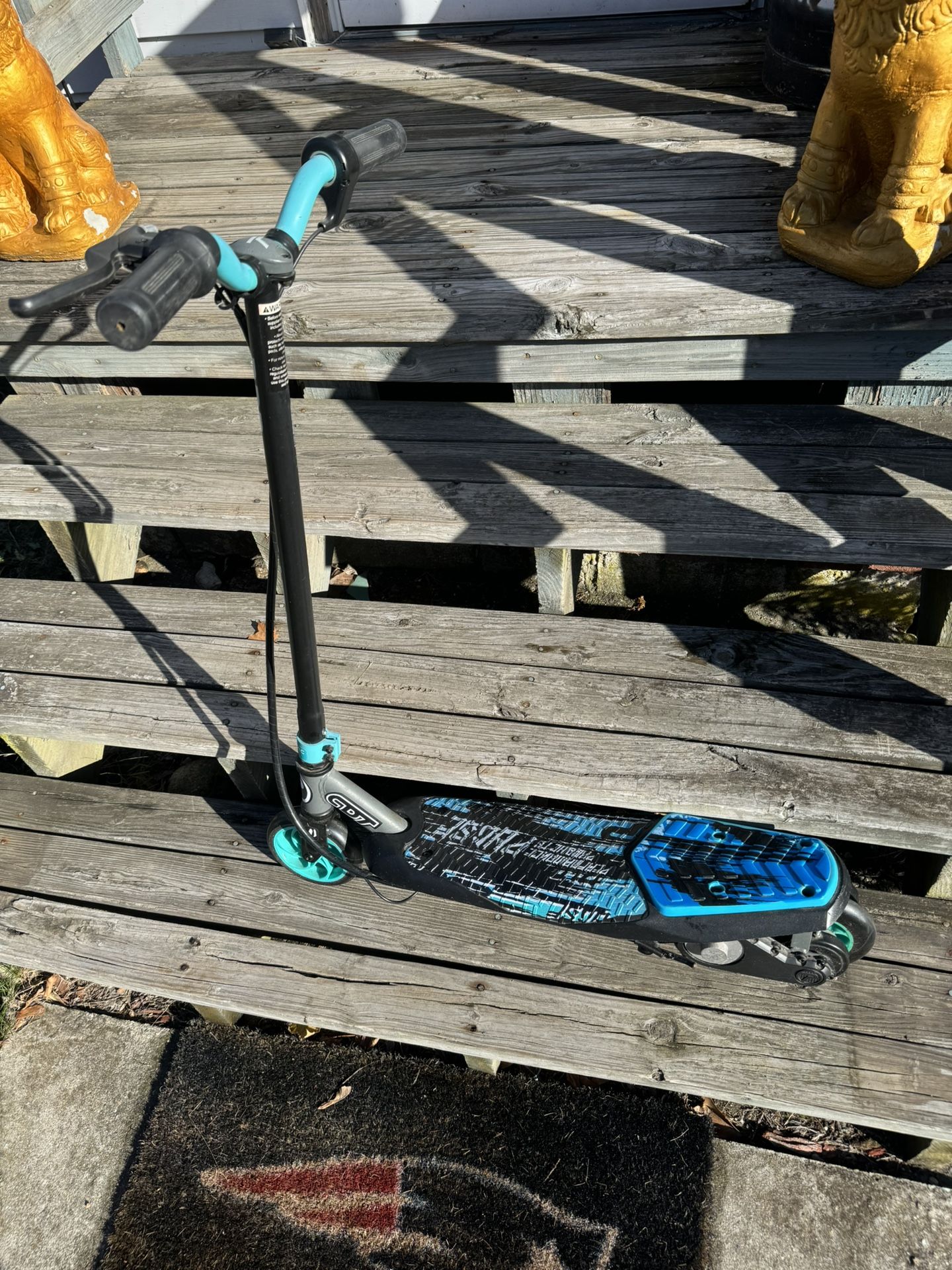 GDT Pulse Performance Electric Scooter