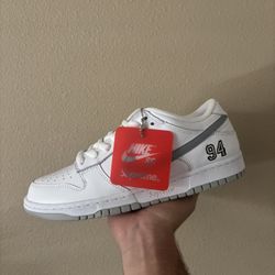 supreme sb dunk