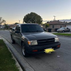 1999 Toyota Tacoma