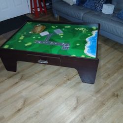 Train Play Table