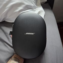 Bose ultra comfort wireless headset, 2nd Gen