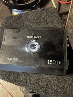 Planet Audio Amp