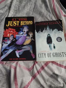 Novel& Graphic novel, kids, spooky/ghosts