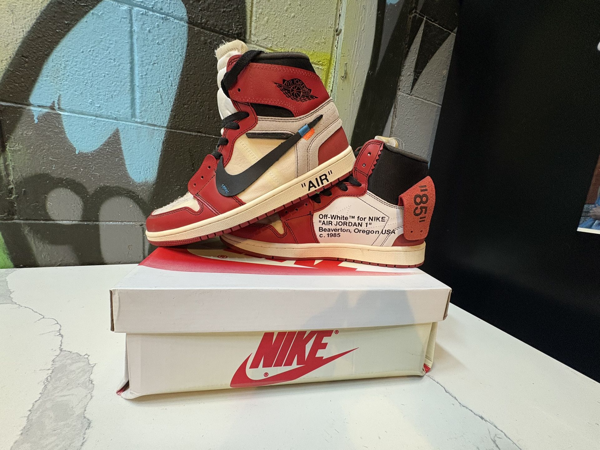 OFF-WHITE x Air Jordan 1 Retro High OG ‘Chicago’ Sample