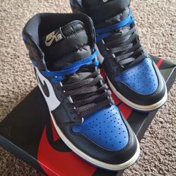 Jordan 1 Royal