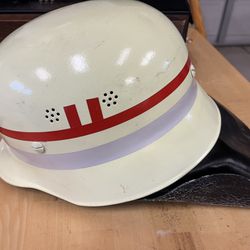 This vintage BUNDESREPUBLIK Firefighter headgear 