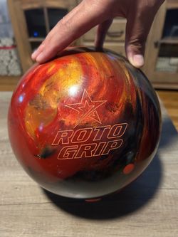 Bowling ball 🎳