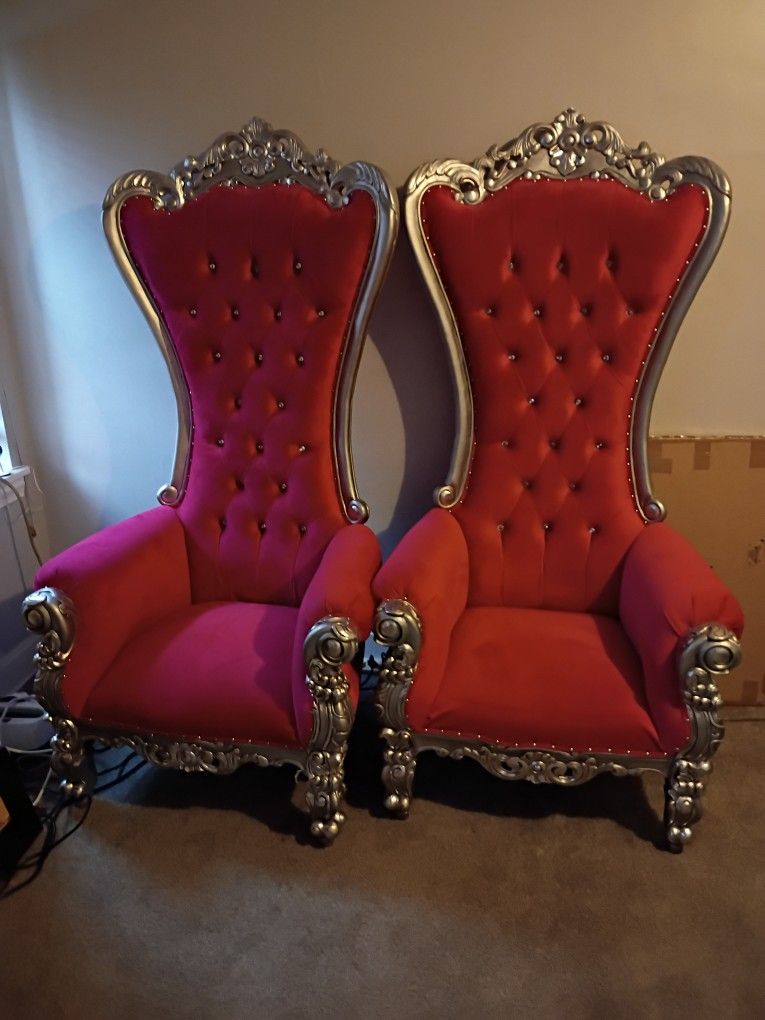 Queen Chairs
