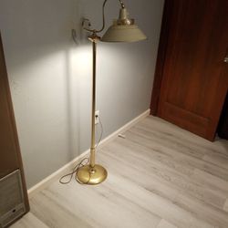 Vintage Stand Up Lamp 