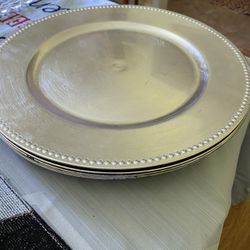 Set Of 5 Plates 