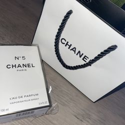 Chanel 5 Eau De Parfum 3.4 Floz 100 ml Brand New 