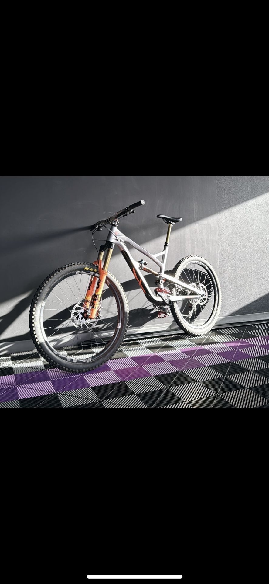 2018 YT Jeffsy CF Pro Race