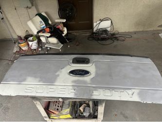 Ford Superduty tailgate 2014 f-350 but will fit 1(contact info removed) trucks