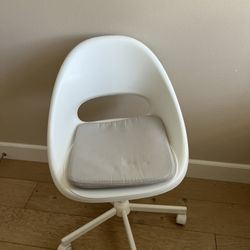 desk chair