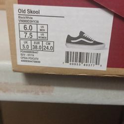 Vans Old Skool Size 6 Men And Ward Size 5 Men 