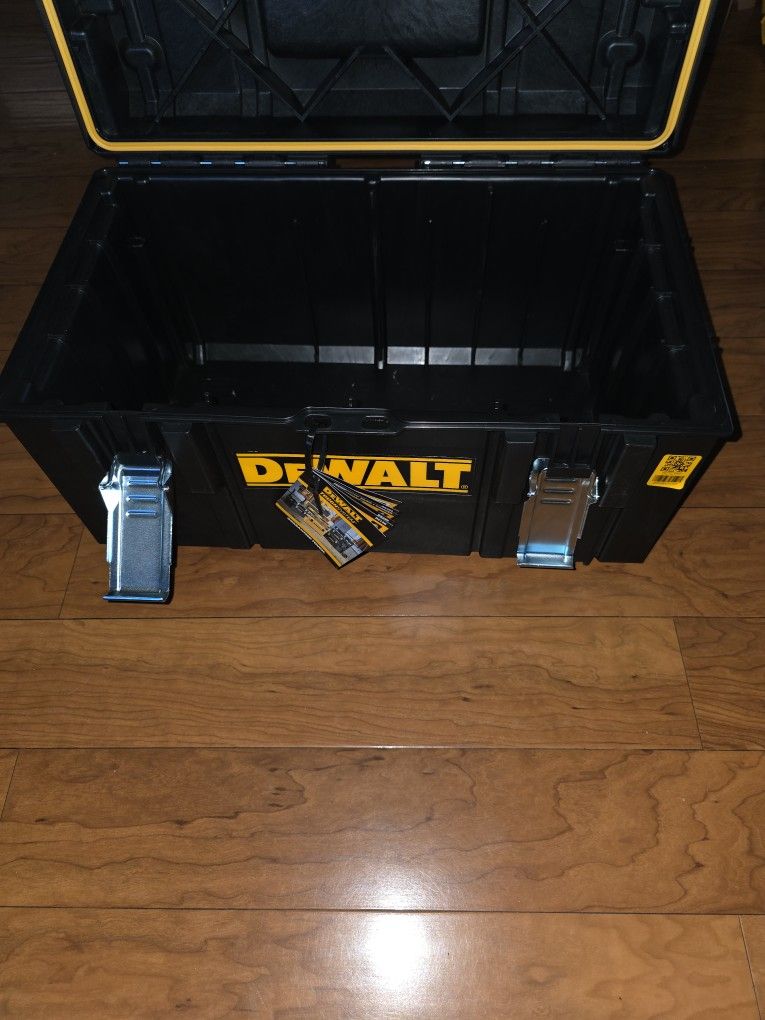Dewalt Toughsystem Tool Box