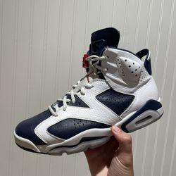 Size 10 Jordan 6 Olympics