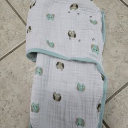 Aden And Anis Swaddle 