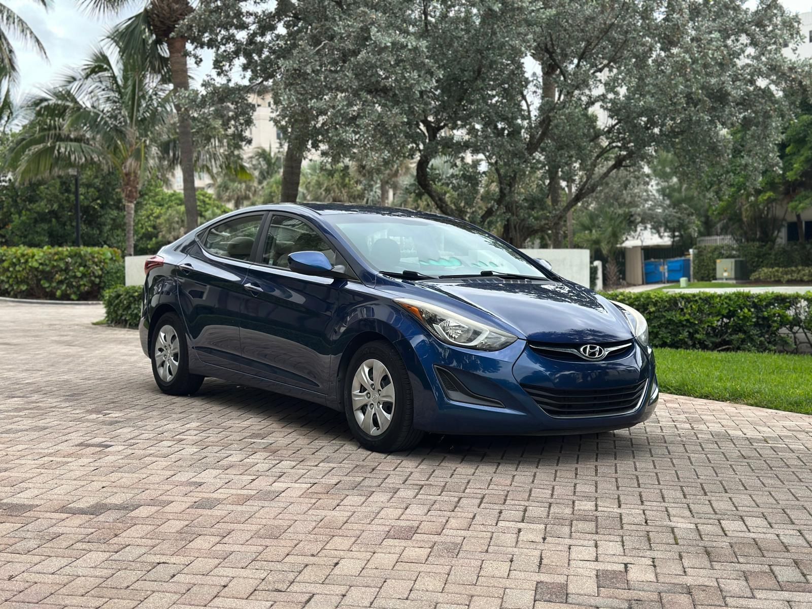 2017 Hyundai Elantra