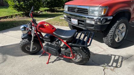 Coleman CT200U mini bike