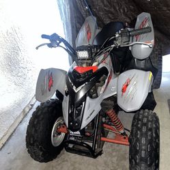 03 Polaris Predator 90cc Auto