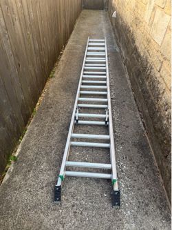 Werner 24 Foot Aluminum Extension Ladder 225lb Capacity Heavy Duty Pro Model DI224-2