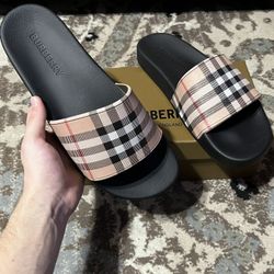 Burrberry Slides 