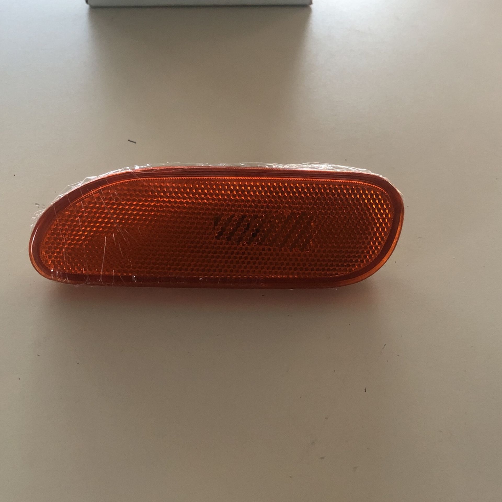 Mitsubishi Eclipse/Talon 1995 To 1999 Side Marker Lamp Passenger Side