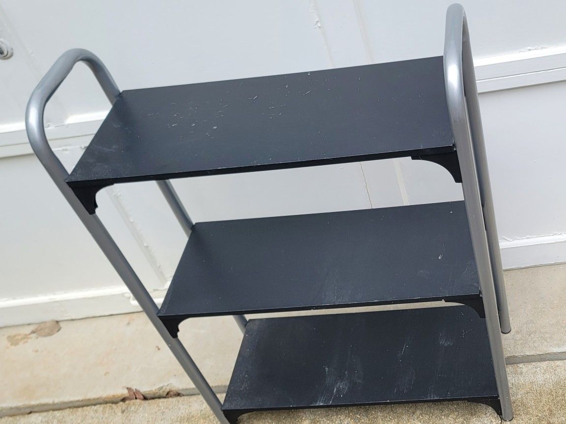 Shelf