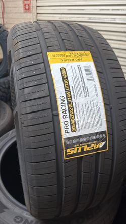 Aplus Pro Racing 305/40ZR22 XL 114W Tire