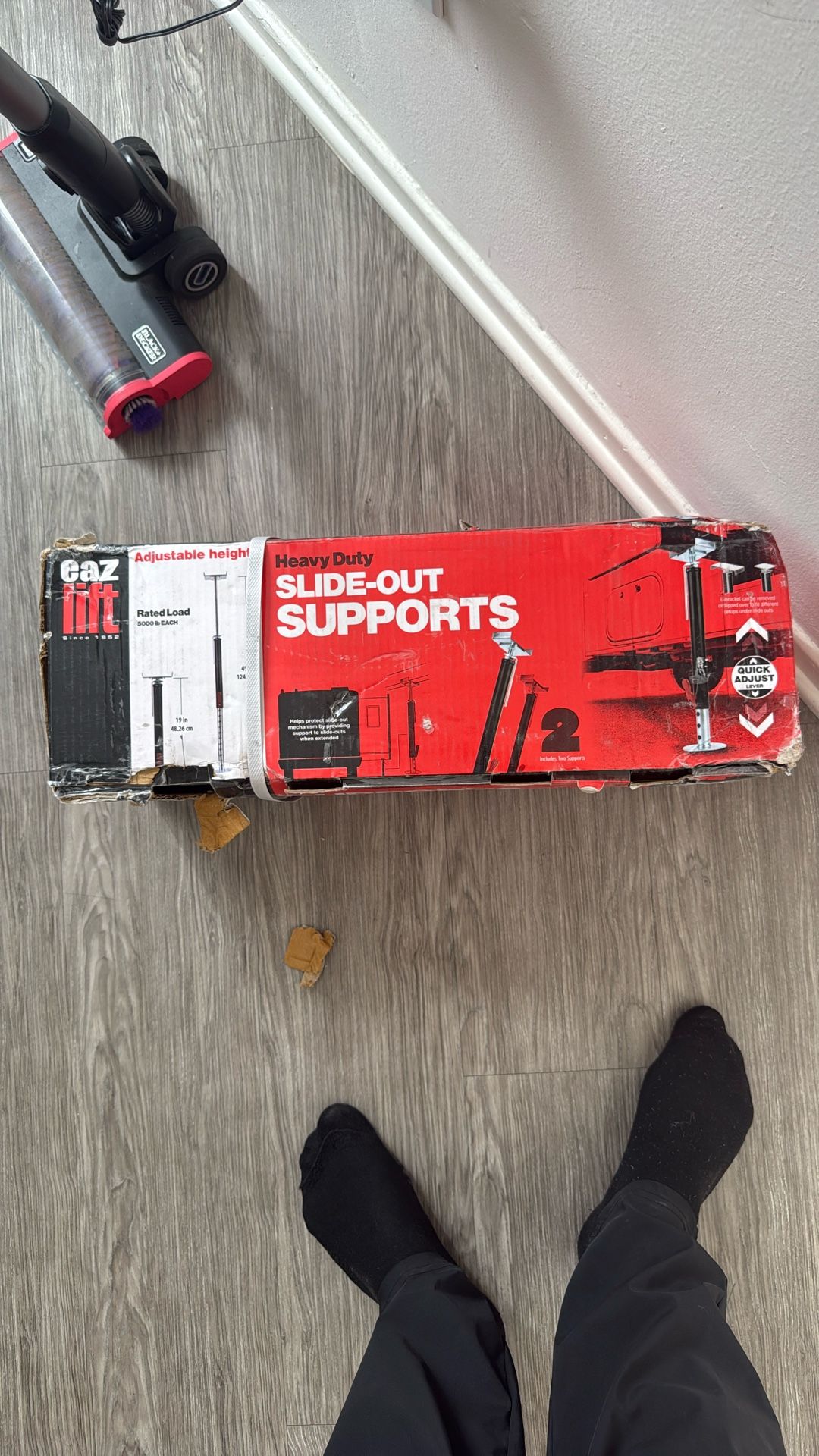 Camco Eaz-Lift RV Slide-Out Supports.