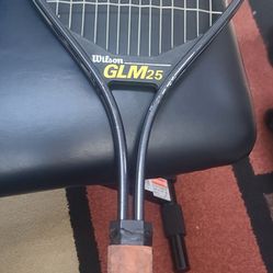 Wilson glm25 tennis racket