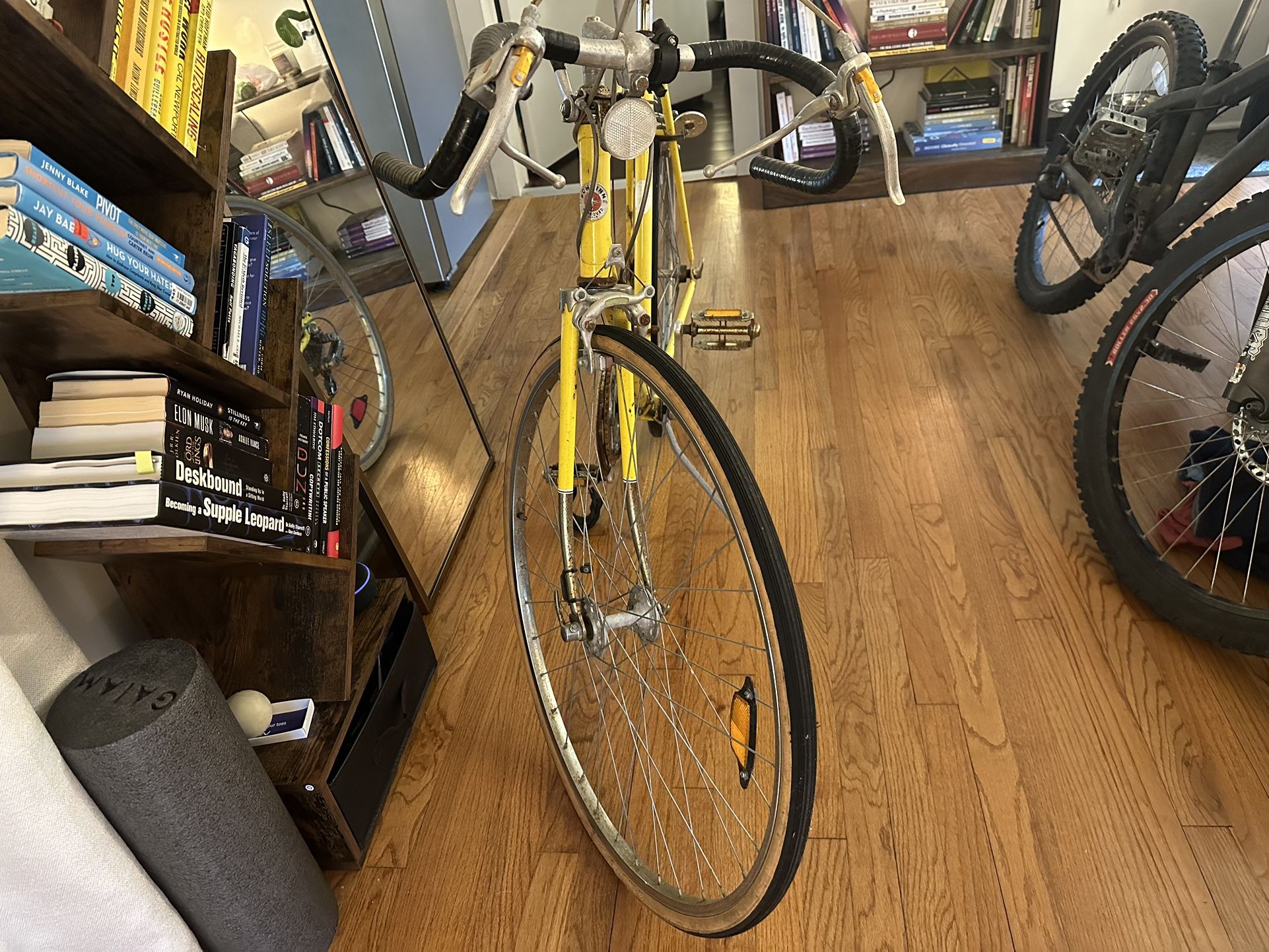 Schwinn Antique Road Bike Yellow