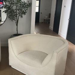 Oversized Ivory Boucle Chair