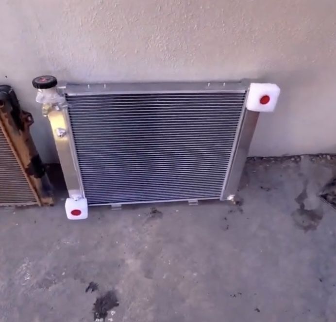 JEEP ZJ ALUMINUM RADIATOR