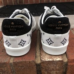 Louis Vuitton Monogram Sneakers for Sale in Commack, NY - OfferUp