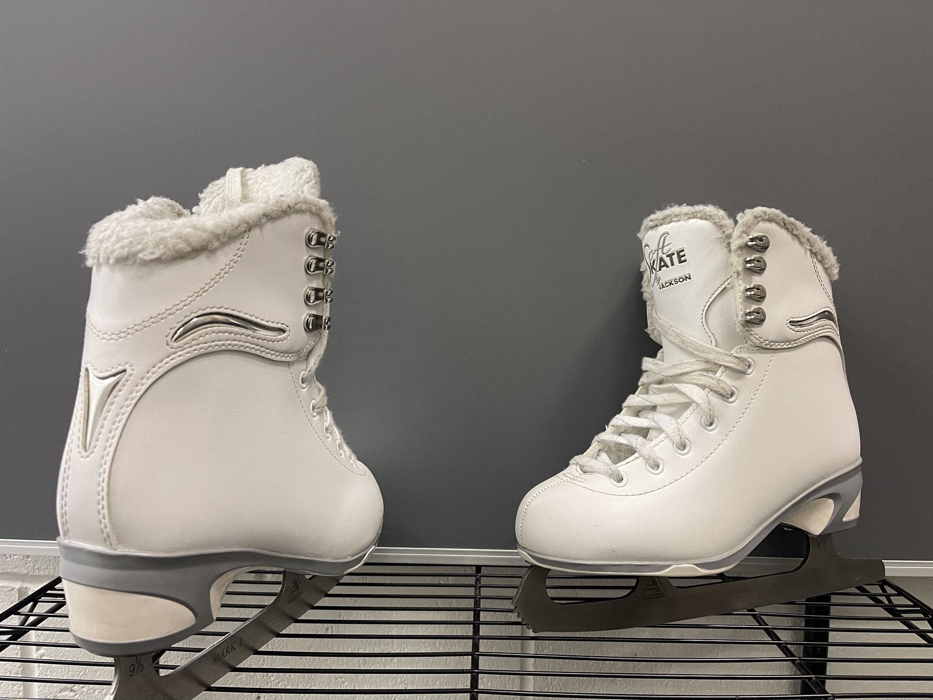 Ice Skates