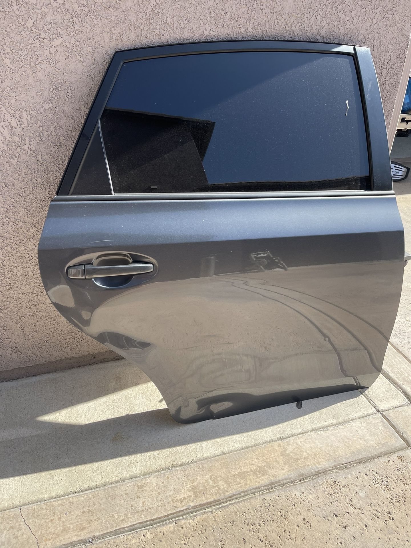 2013 Toyota Prius V Right Rear Door Assembly