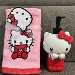 Hello Kitty Valentine’s matching hand towels and lotion pump set