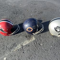 NFL Vintage Helmets Raiders, Bears, Falcons