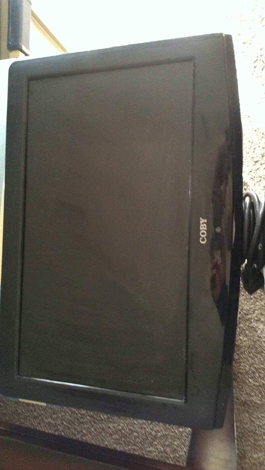 Colby 15” tv