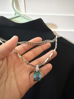 Bluish gem stone necklace
