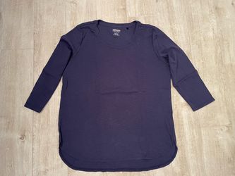 Kirkland Signature Women's Navy 3/4 Sleeve Crewneck Top, Large