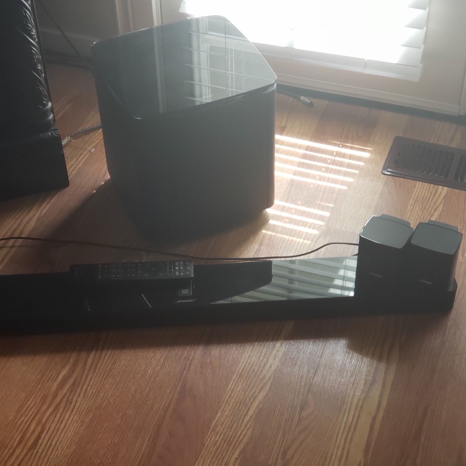 BOSE 300 ACOUSTIC HOME THEATER SYSTEM