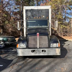2008 Kennsworth T 300