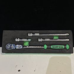 Matco Tools BFR128LFG 3/8” Drive Flex Head Ratchet W/ 3pc Extension Set 