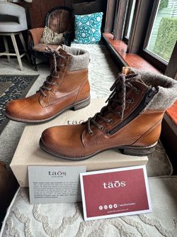 Brand New Taos Cutie Boots Camel Sz 8-8.5
