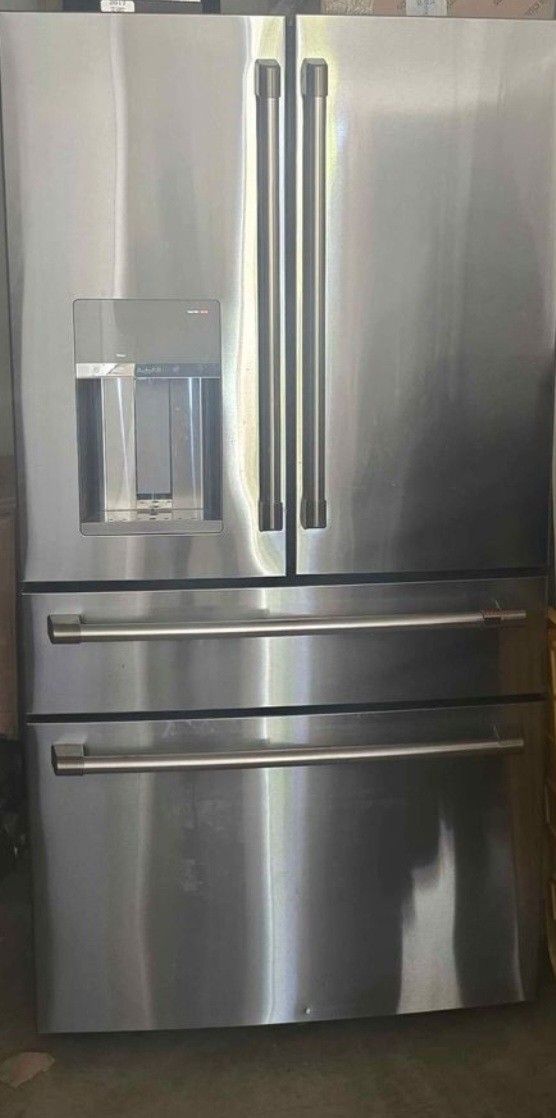 GE Cafe Refrigerator for Sale in San Antonio, TX OfferUp