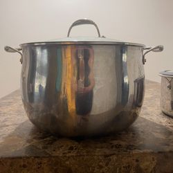 Princess House 22 QT Stainless Steel Stock Pot & 9 QT Stainless Steel Pot w/Straining Lid